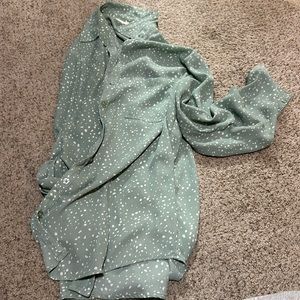 Button up loose fit shirt